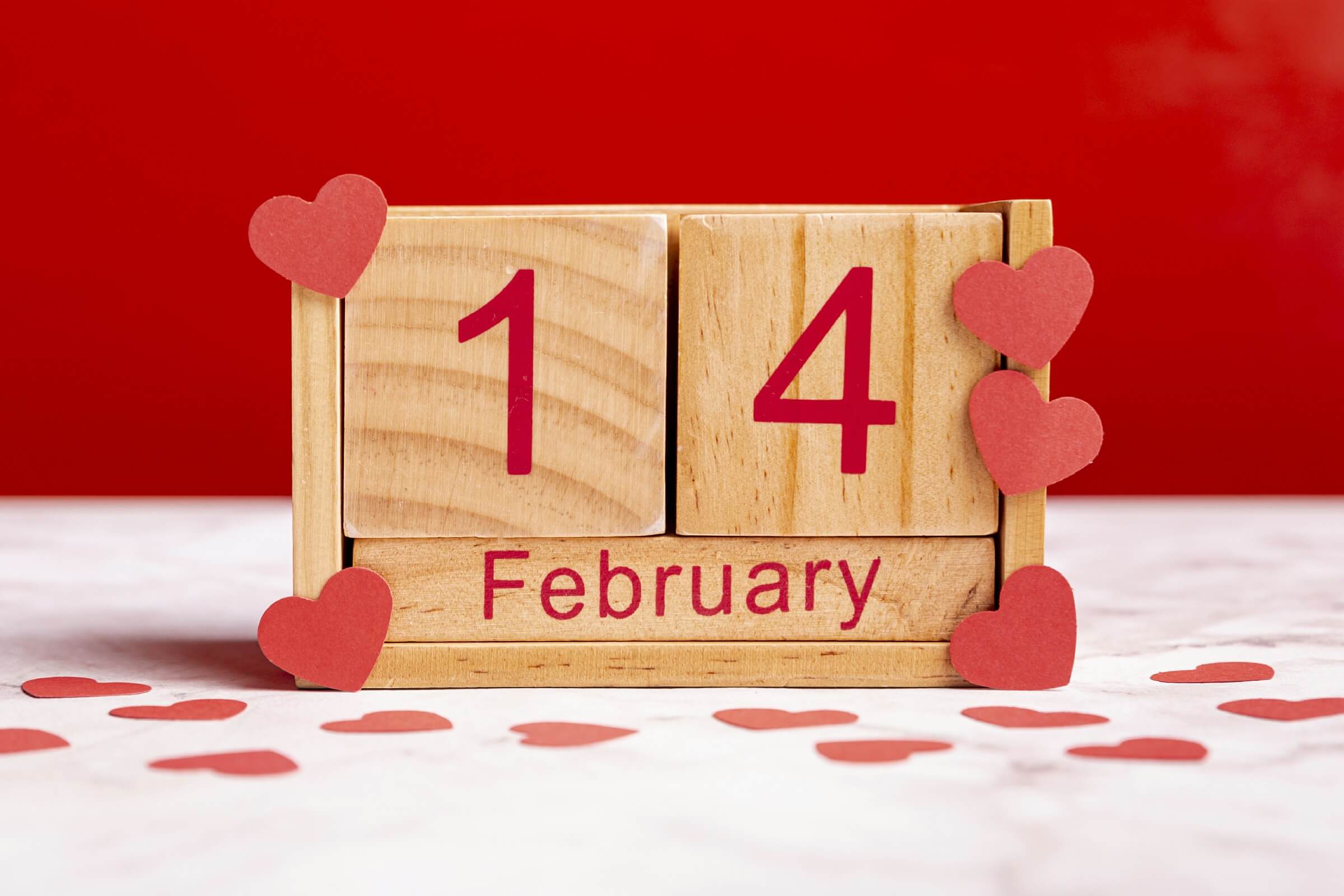 Romantic reminder as valentine's decoration for office