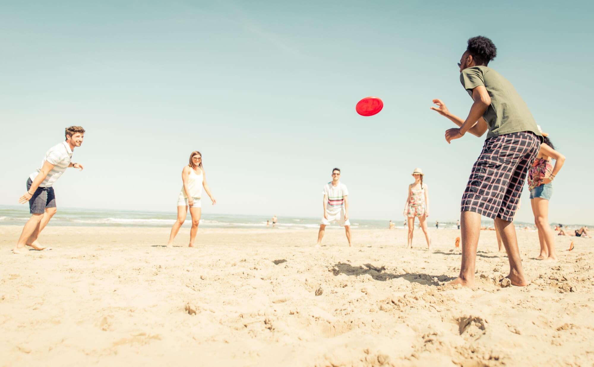 30 Fun Activities to Do at the Beach to Make Vacation Fantastic